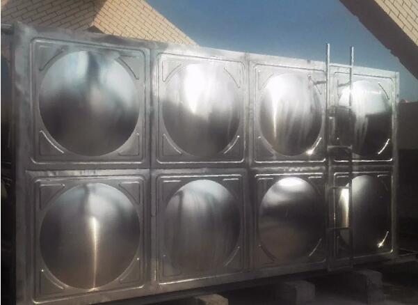 不銹鋼水箱在焊接和壓板轉(zhuǎn)角處遇到了什么問(wèn)題？